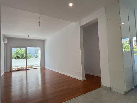 300000 EUR · πώληση · apartment · 2 δωμάτια · 97 m² · #8650 | MyProperties Cyprus