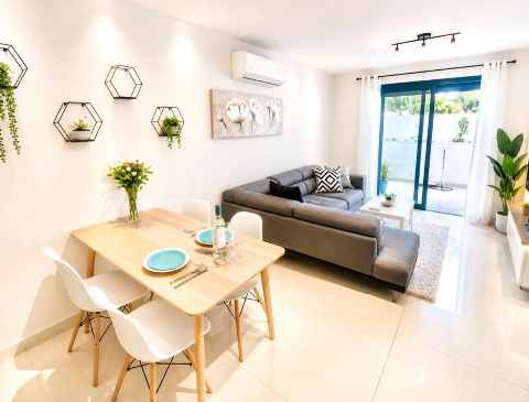 1700 EUR · ενοικίαση · apartment · 2 δωμάτια · 100 m² · #9683 | MyProperties Cyprus