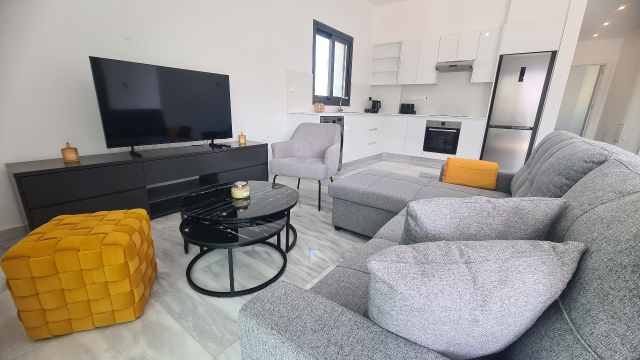 2200 EUR · rent · apartment · 2 rooms · #9731 | MyProperties Cyprus