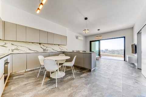 2000 EUR · ενοικίαση · apartment · 2 δωμάτια · 107 m² · #10039 | MyProperties Cyprus