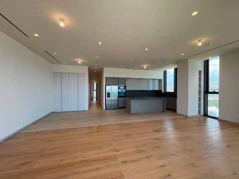 1900000 EUR · продажа · apartment · 3 комнаты · #10592 | MyProperties Cyprus