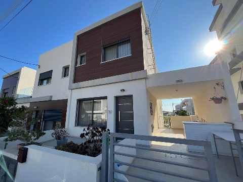 850000 EUR · продажа · house · 4 комнаты · 186 m² · #10664 | MyProperties Cyprus