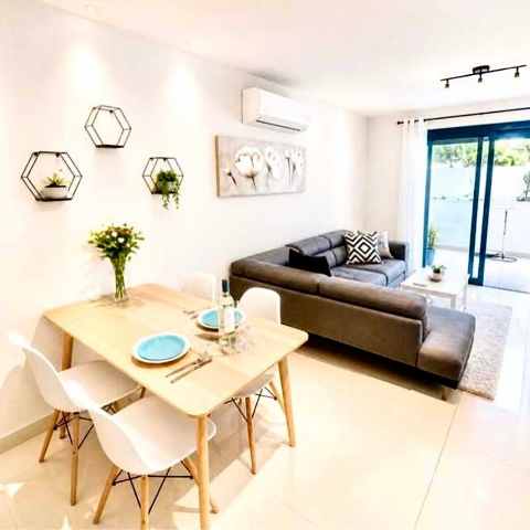 1700 EUR · ενοικίαση · apartment · 2 δωμάτια · 100 m² · #10735 | MyProperties Cyprus