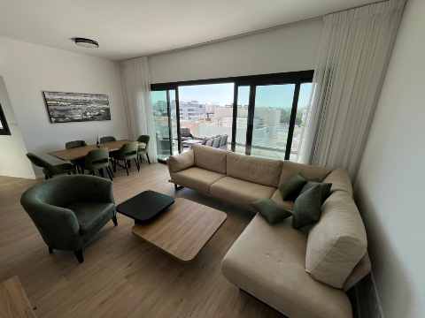 2500 EUR · ενοικίαση · apartment · 3 δωμάτια · 125 m² · #10922 | MyProperties Cyprus