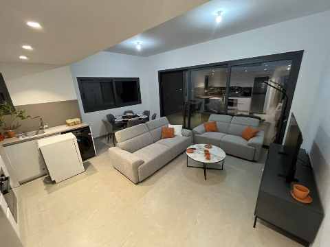 2300 EUR · аренда · apartment · 2 комнаты · 103 m² · #13037 | MyProperties Cyprus