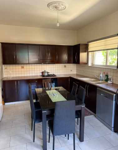 2200 EUR · аренда · house · 4 комнаты · #13095 | MyProperties Cyprus