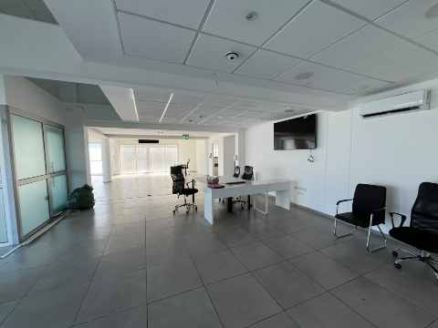 6500 EUR · ενοικίαση · 400 m² · #13116 | MyProperties Cyprus