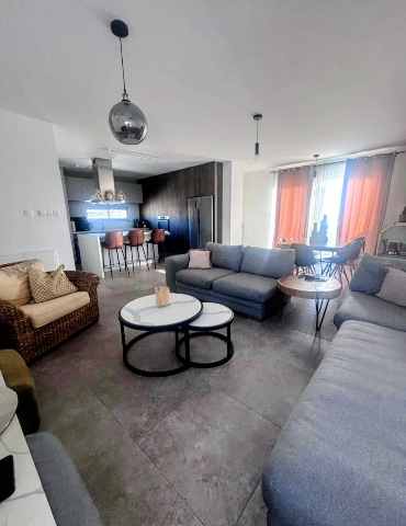 2200 EUR · аренда · 3 комнаты · 104 m² · #13121 | MyProperties Cyprus