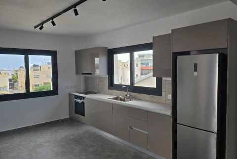 1300 EUR · ενοικίαση · penthouse · 1 δωμάτιο · 55 m² · #13228 | MyProperties Cyprus
