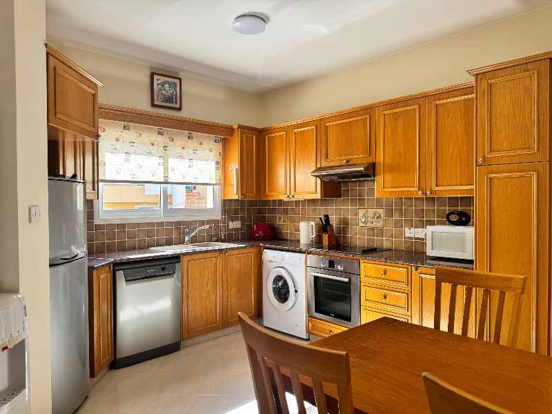 1100 EUR · аренда · apartment · 2 комнаты · #13284 | MyProperties Cyprus