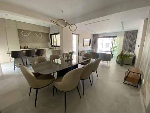 3500 EUR · ενοικίαση · penthouse · 3 δωμάτια · 270 m² · #13360 | MyProperties Cyprus