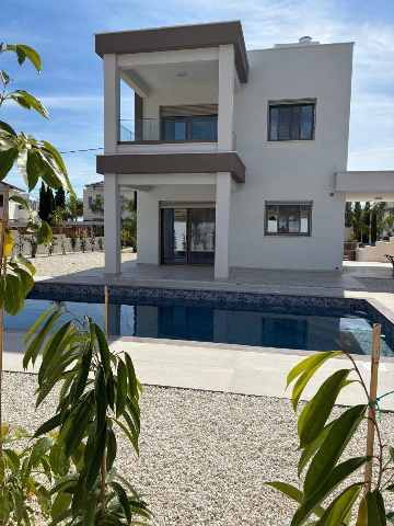 5500 EUR · ενοικίαση · apartment · 3 δωμάτια · #13463 | MyProperties Cyprus