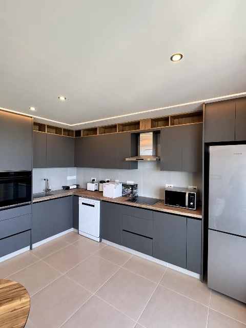 2400 EUR · аренда · apartment · 2 комнаты · 90 m² · #13592 | MyProperties Cyprus