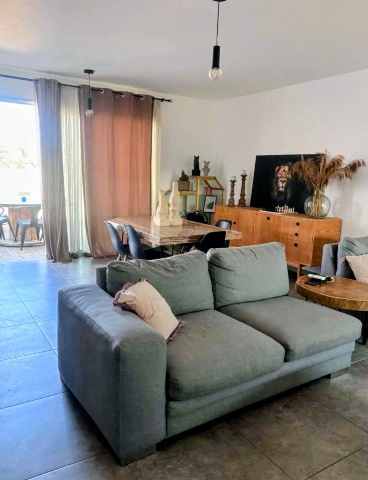 2000 EUR · аренда · apartment · 3 комнаты · 104 m² · #13768 | MyProperties Cyprus