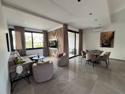 1900 EUR · ενοικίαση · apartment · 2 δωμάτια · 95 m² · #13784 | MyProperties Cyprus